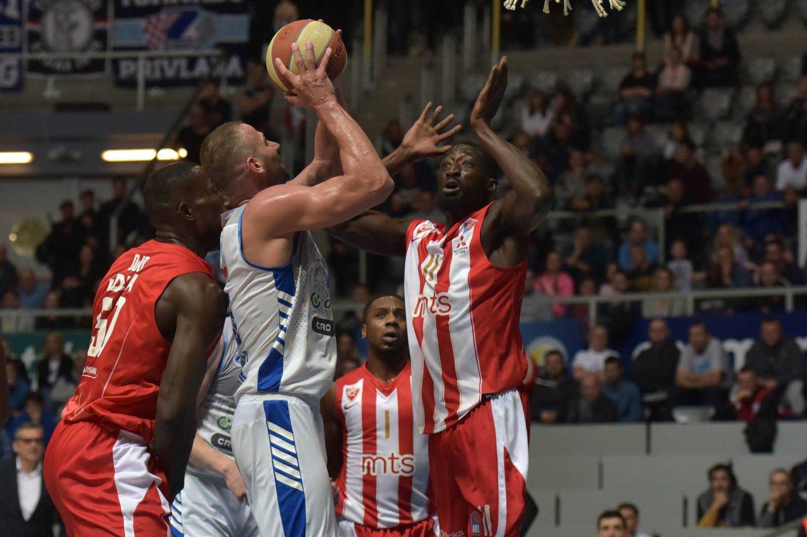 Zadar: Zadar i Crvena zvezda MTS u 21. kolu ABA lige