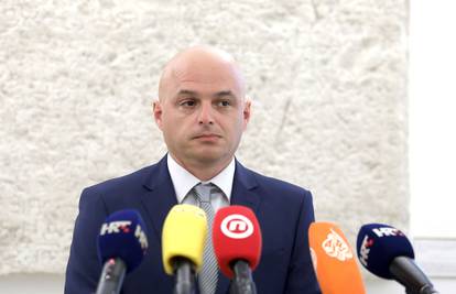 Puljašićeva kazna za ostavku u Saboru: 2500 kuna veća plaća!