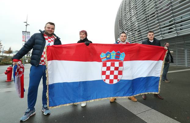 Lille: Navijači dolaze na meč parova finala Davis Cupa