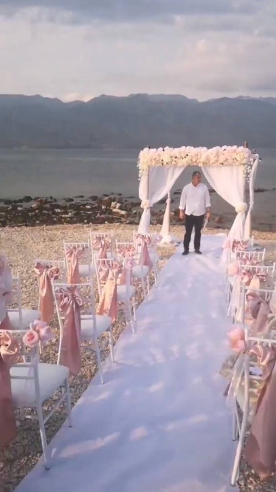 Valentina i Vatroslav iz 'Ljubav je na selu' vjenčali se na plaži