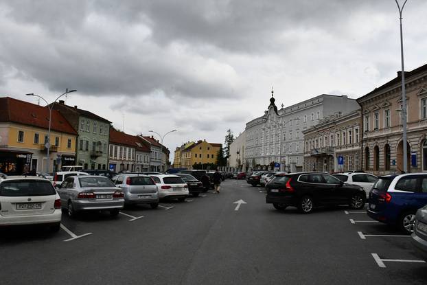 Požega: Parkiralište na Trgu Sv. Trojstva na kojem je pretučen Jakov Bočkaj 