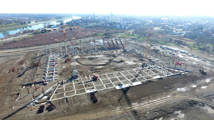 Tko će dočekati? Novi stadion Osijeka nazire se iz zraka...
