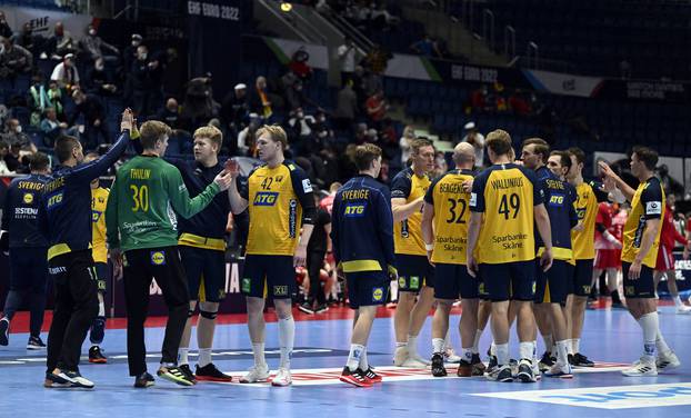 EHF 2022 Men's European Handball Championship - Main Round - Poland v Sweden