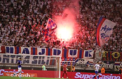 HNS najteže kaznio Hajduk, po džepu udario i trenera Slavena. Prvi put kazna i za - kašnjenje