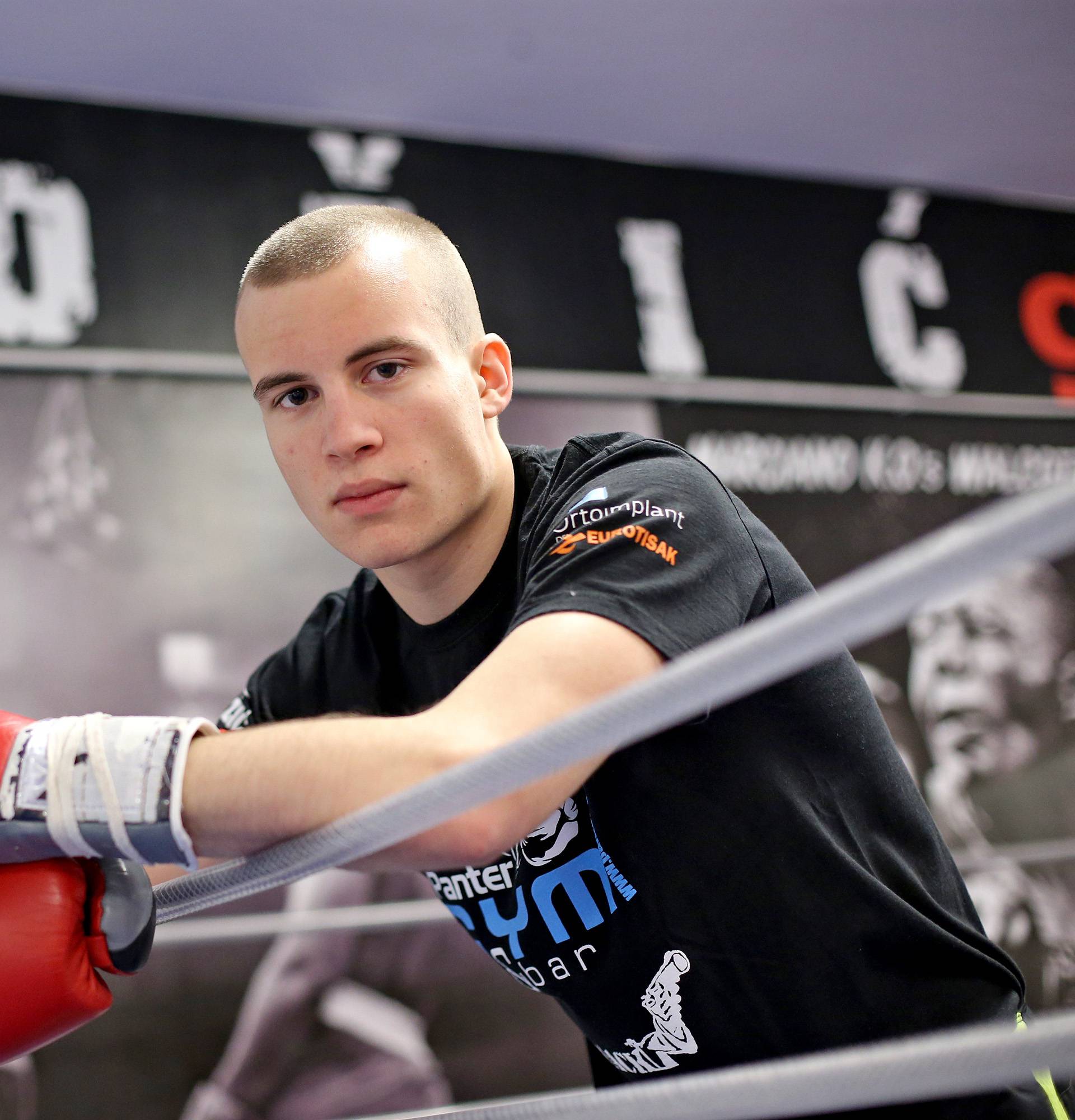 Mladi Luka Pupek novi prvak Mediterana po WBC-verziji!