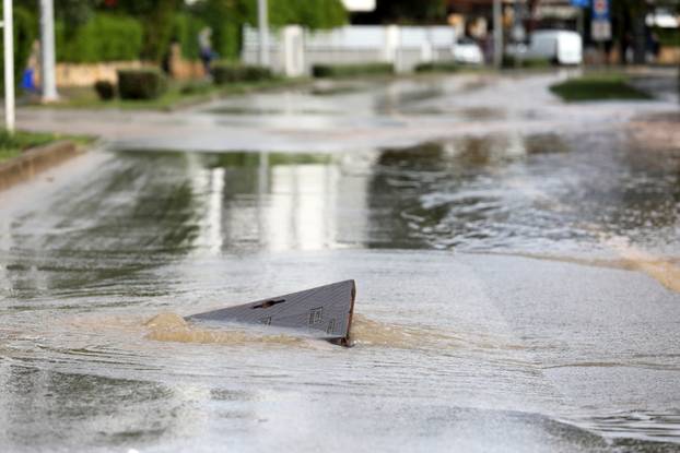 Potopljene ulice Medulina nakon jakog nevremena