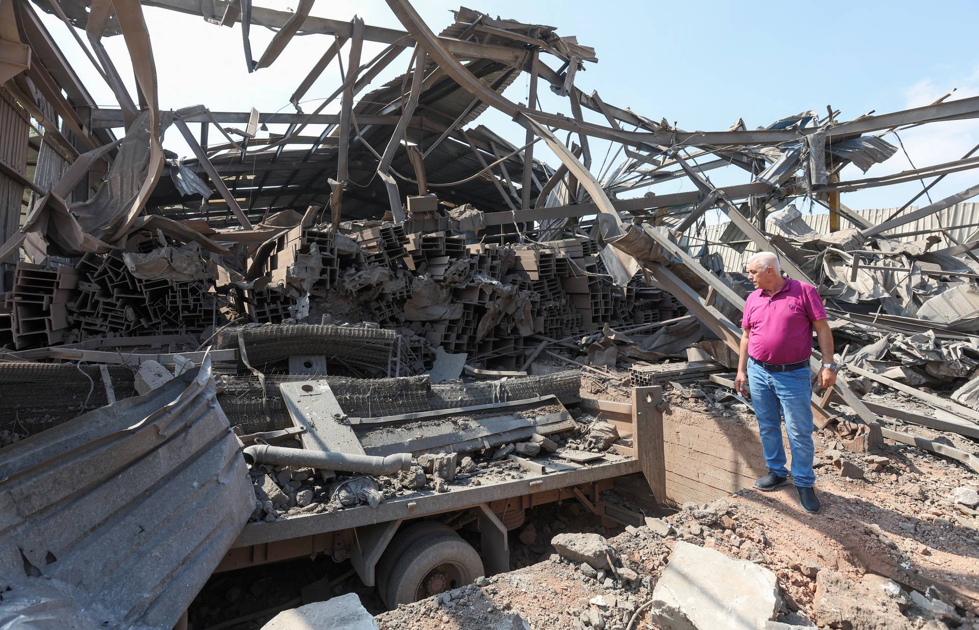 Aftermath of Israeli strike in al-Kfour, according to state media