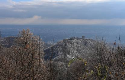 Prekrasni prizori na Medvednici - pogledajte spoj jeseni i zime