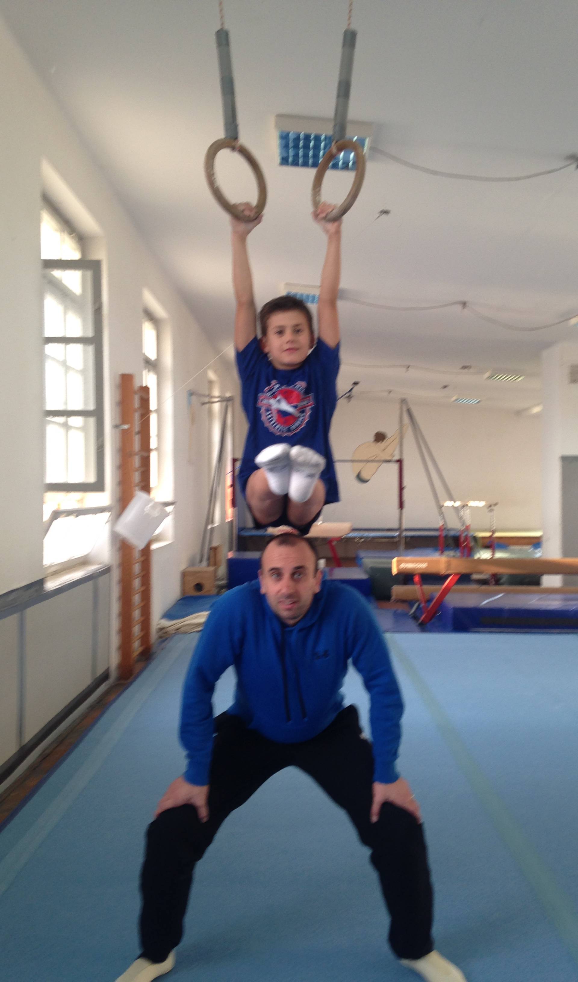 Niko (8) je gimnastičko čudo: Vidjelo se da je rođen za ovo