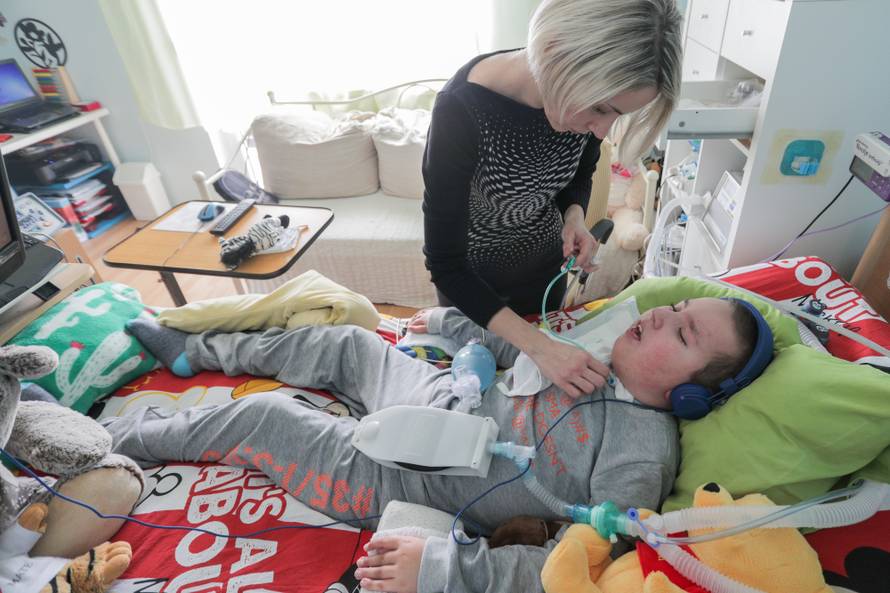 Majka lavljeg srca: Moj Mate mi je sve u životu, dajte Spinrazu!