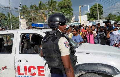 SAD šalje agente na Haiti, no ne planiraju pružiti i vojnu pomoć