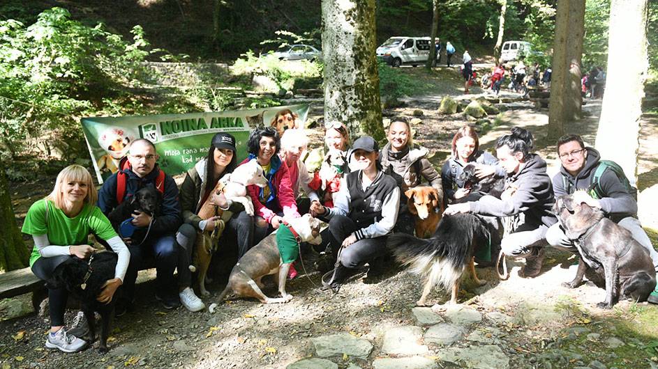 Održan prvi hrvatski Pet trekking na Medvednici