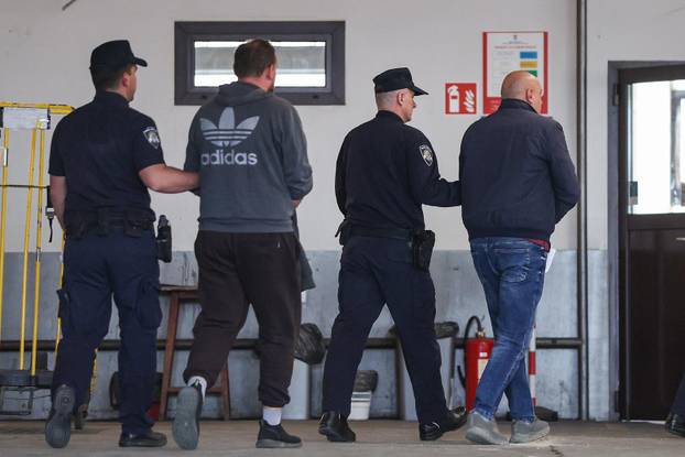 Privo&dstrok;enje uhi&cacute;enih zaposlenika HEP-a u USKOK