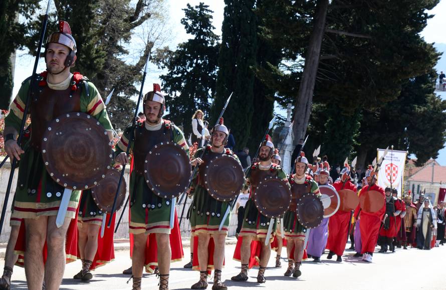Katuni : Tradicionalni 25. Hrvatski festival žudija