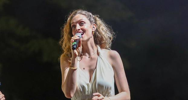 Zaprešić: Kapitalno djelo skladatelja Tončija Huljića i Hane Huljić Grašo pod nazivom "Pop Misa Mediterana"