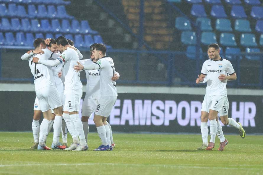 Osijek: SuperSport HNL, 23. kolo, HNK Vukovar 1991 - NK Slaven Belupo