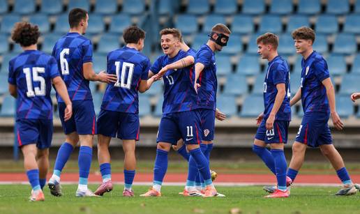 Znate li koliko &cacute;e zemalja ove godine imati reprezentaciju na EP-u i SP-u u &ccaron;ak tri kategorije?