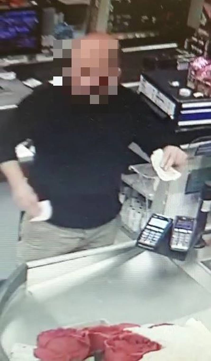Pogledajte kako je drski lopov u Dalmaciji prevario blagajnicu