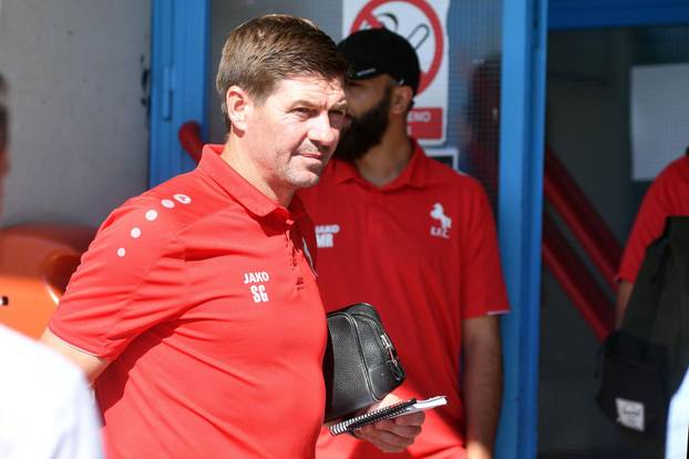 EKSKLUZIVNO: Moussa Dembele i Steven Gerrard dolaze na prijateljsku utakmicu protiv Rabotničkog