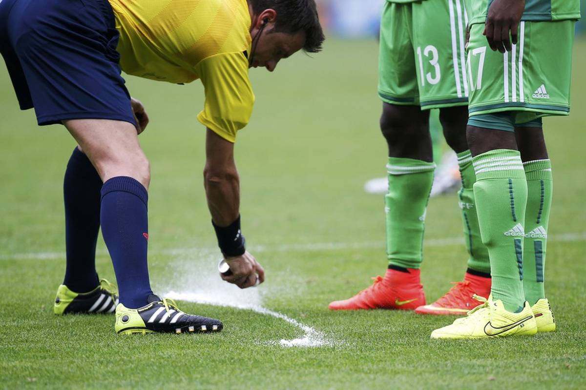 Nigerijac napravio dijete kćeri šefa kluba, Slovenci ga otjerali
