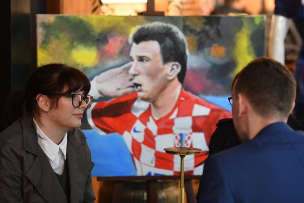 Varaždin: Otvorena prva samostalna izložba Ivone Dragičević