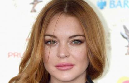 Zaratile su: Lindsay Lohan ne želi majku Dinu u svojoj blizini 