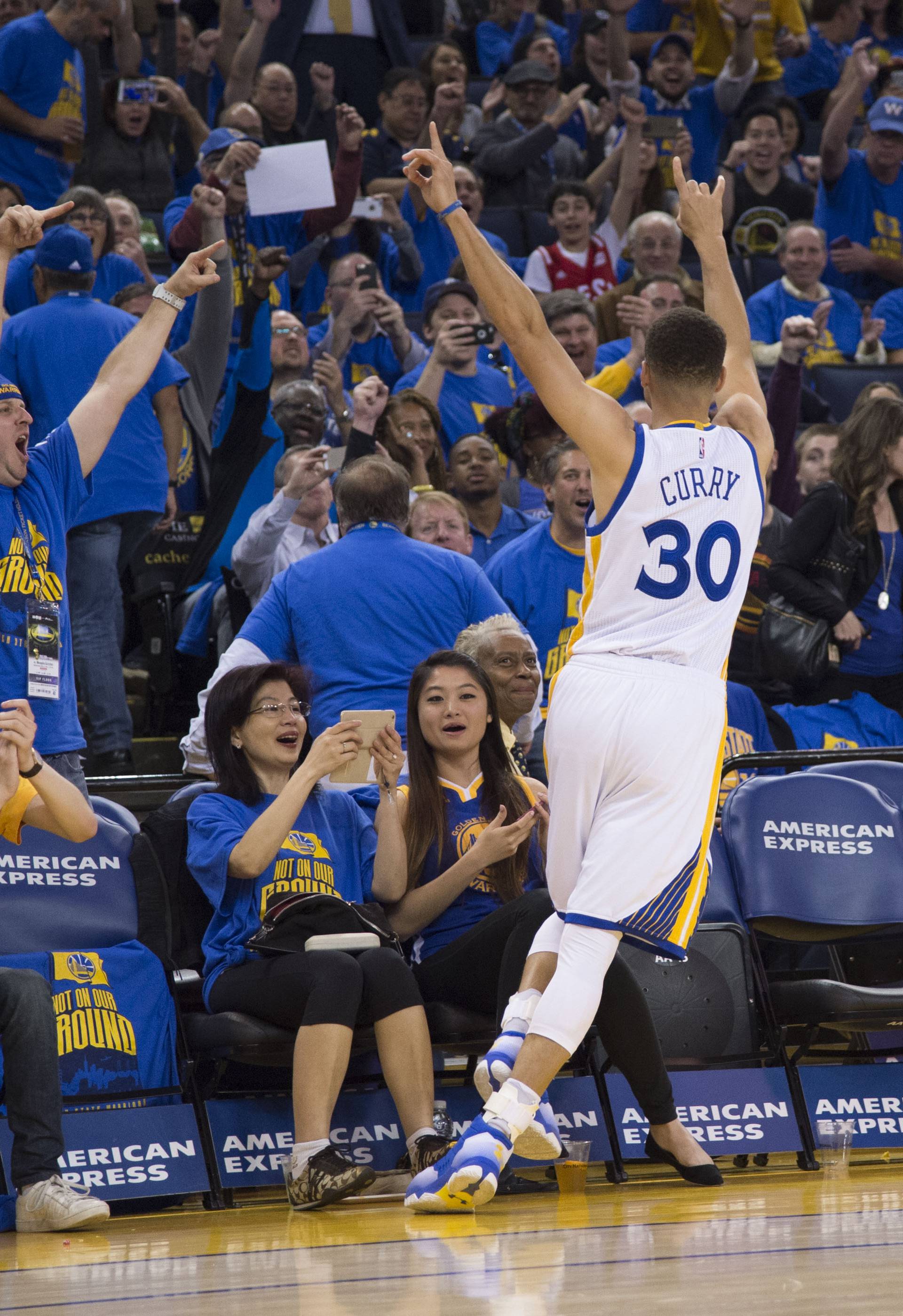 NBA: Memphis Grizzlies at Golden State Warriors