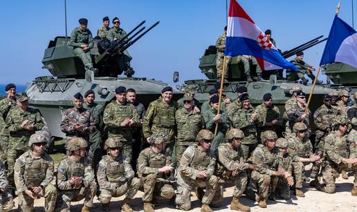 FOTO Pogledajte međunarodnu vojnu vježbu 'Štit 25' kod Pule: Izložili su naoružanje i opremu