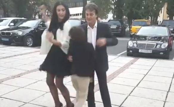 Obiteljska 'čagica': Ana, Vlado i sin Darijan u plesnom zanosu