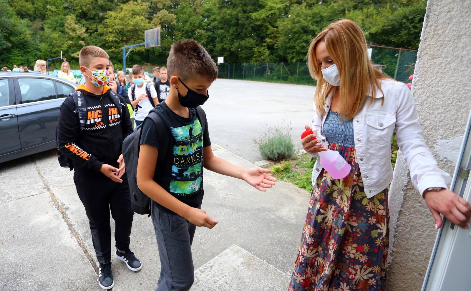 Prvi dan nove školske godine u Osnovnoj školi Slava Raškaj u Ozlju