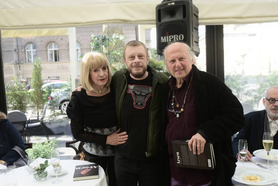 Gabi o životu s Arsenom: 'Nije bilo lako živjeti s njim, ali i on je mene morao trpjeti. Hvala mu'