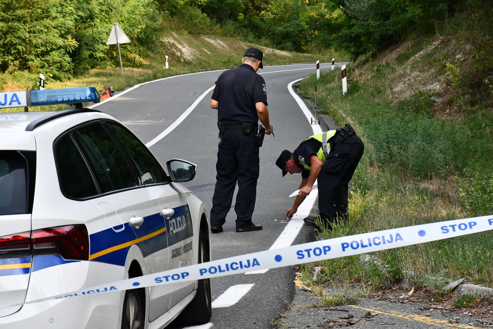 Na prometnici u blizini Gornjeg Slatinika pronađeno tijelo muškarca