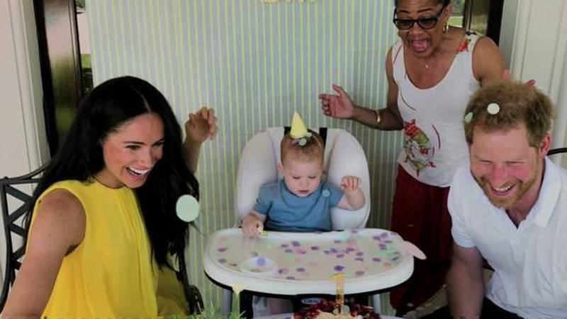 Harry i Meghan opet doselili u Britaniju: Hoće li to biti novi početak ili je drama na pomolu?
