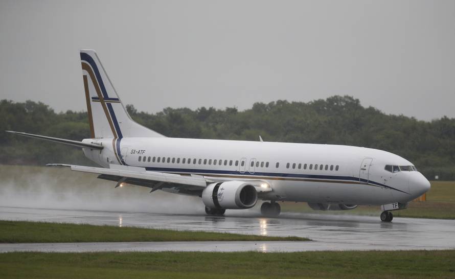 England return to UK following EURO 2016 elimination