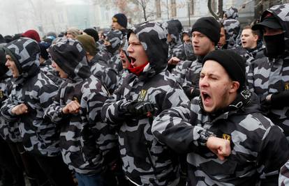 Ukrajinska vojska pripravna, Rusija krivi Kijev za incident