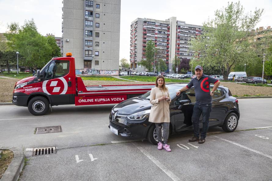 Na kućni prag su dostavili prvi auto kupljen online u Hrvatskoj