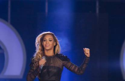 Beyonce čestitala Kanyeu i Kim na bebi i razljutila fanove