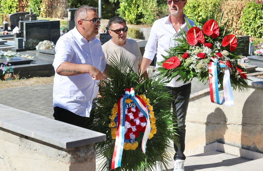 Zmijavci: Posljednji ispraćaj Ivana Gudelja