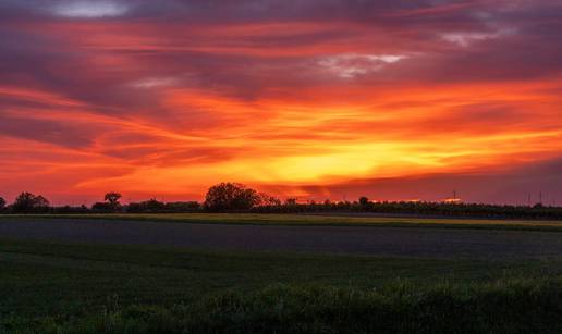 FOTO Pogledajte zadivljujuć zalazak sunca iznad Slavonije