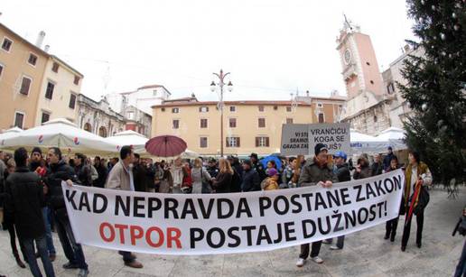 Zadrani prosvjeduju: Traže da odstupi gradonačelnik Vrančić