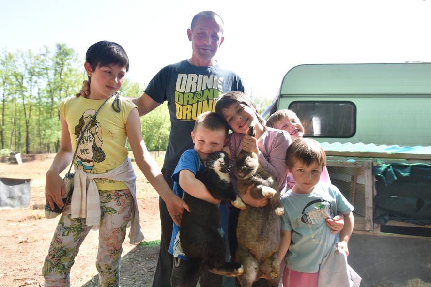 Tate od formata: 'Ručak za nas sedmero kuham od 10 ujutro'