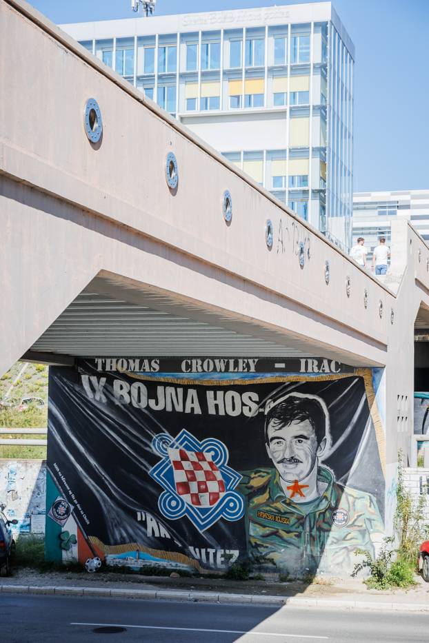 Split: Išaran spomenik HOS-a