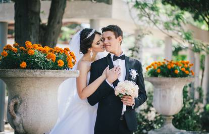Potrošila je samo 1800 eura na vjenčanje: 'Ceremonija je bila u dvorištu i bilo je prekrasno'