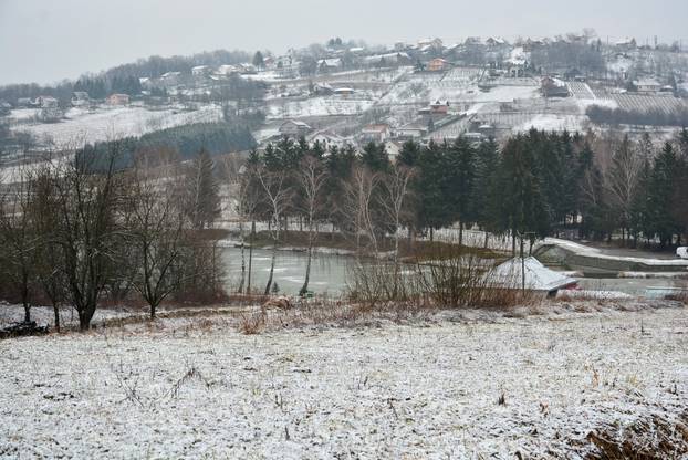 U Daruvaru osvanuo novi snježni pokriva? 