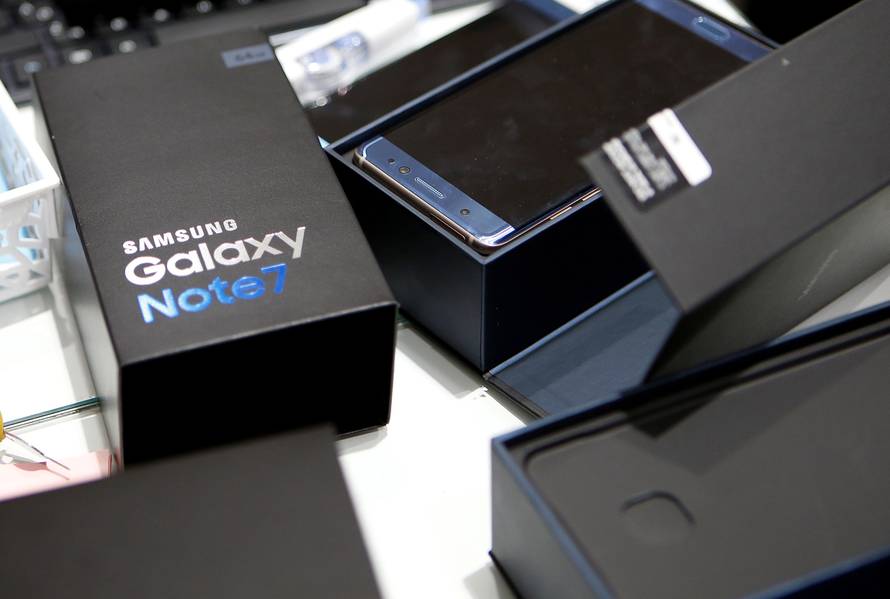 FILE PHOTO -  An exchanged Samsung Electronics' Galaxy Note 7 is seen at the company's headquarters in Seoul