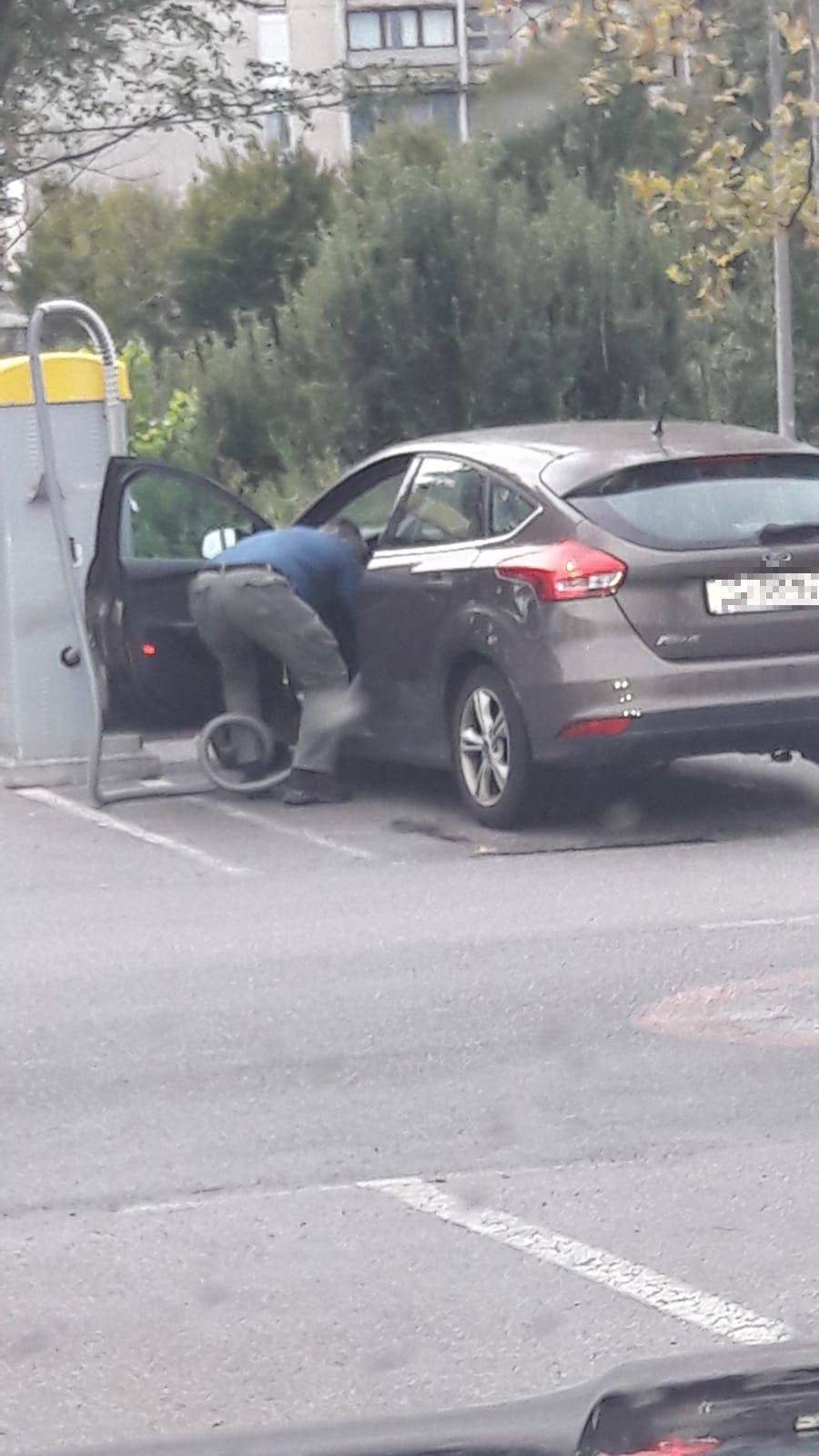 'Oprao' Kolindu pa automobil: Milanović iz emisije u praonicu