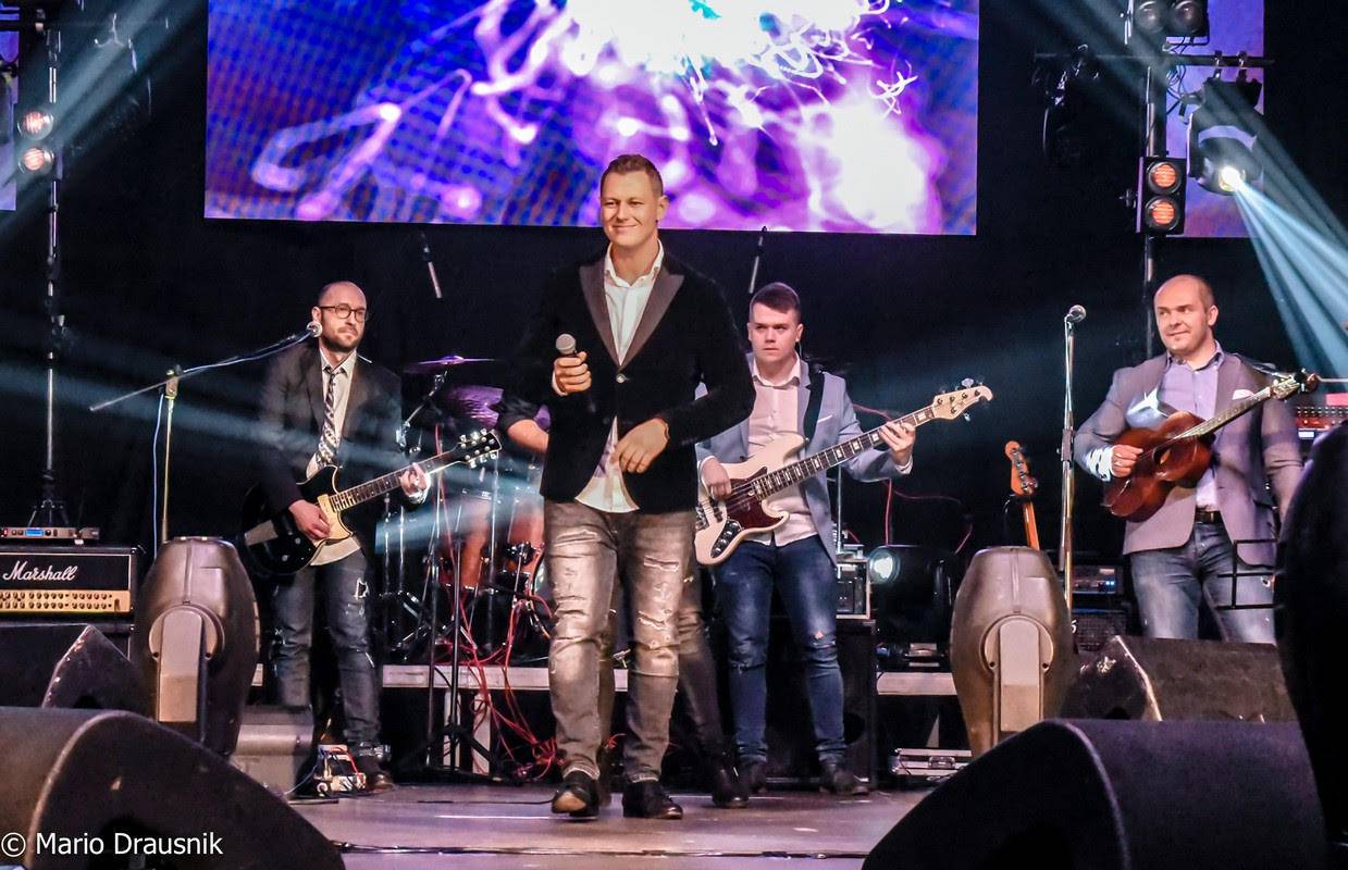 Ivan Zak imao koncert u Areni Varaždin: Fanovi pjevali u glas