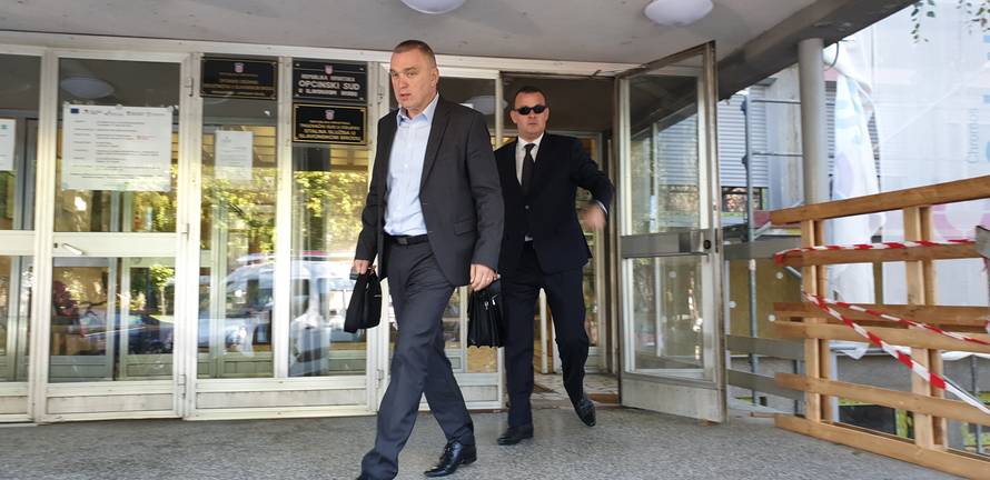 Suđenje požeškom dožupanu: 'Gurao me i prijetio ubojstvom'