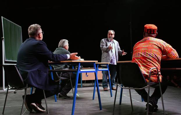 Junaci legendarne Večernje škole svoju turneju započeli u Slavonskom Brodu