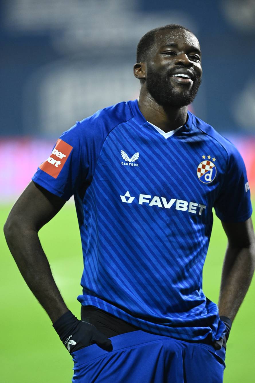 VIDEO Dinamovac je odgovorio Jošku Jeličiću? Kanga zaradio 3000 eura pa spustio hlačice